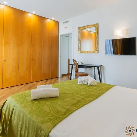 Santa Scolastica By Apulia Apartman Bari