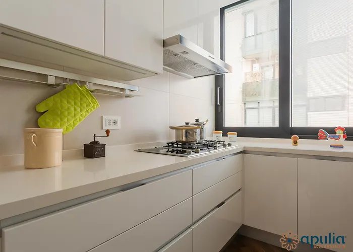 Santa Scolastica By Apulia